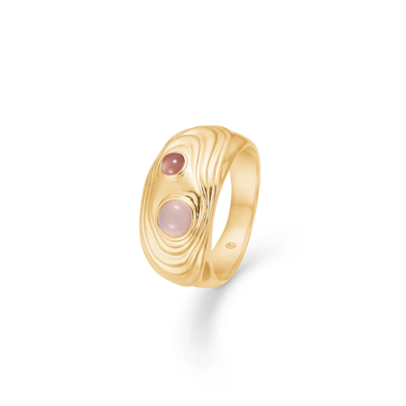 Shell ring udført i 925 ren sterlingsølv belagt med 18 karat forgyldning isat rosa zirkonia.