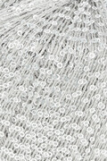 close up af garnoegle af maerket paillettes fra lang yarns i farven lys graa