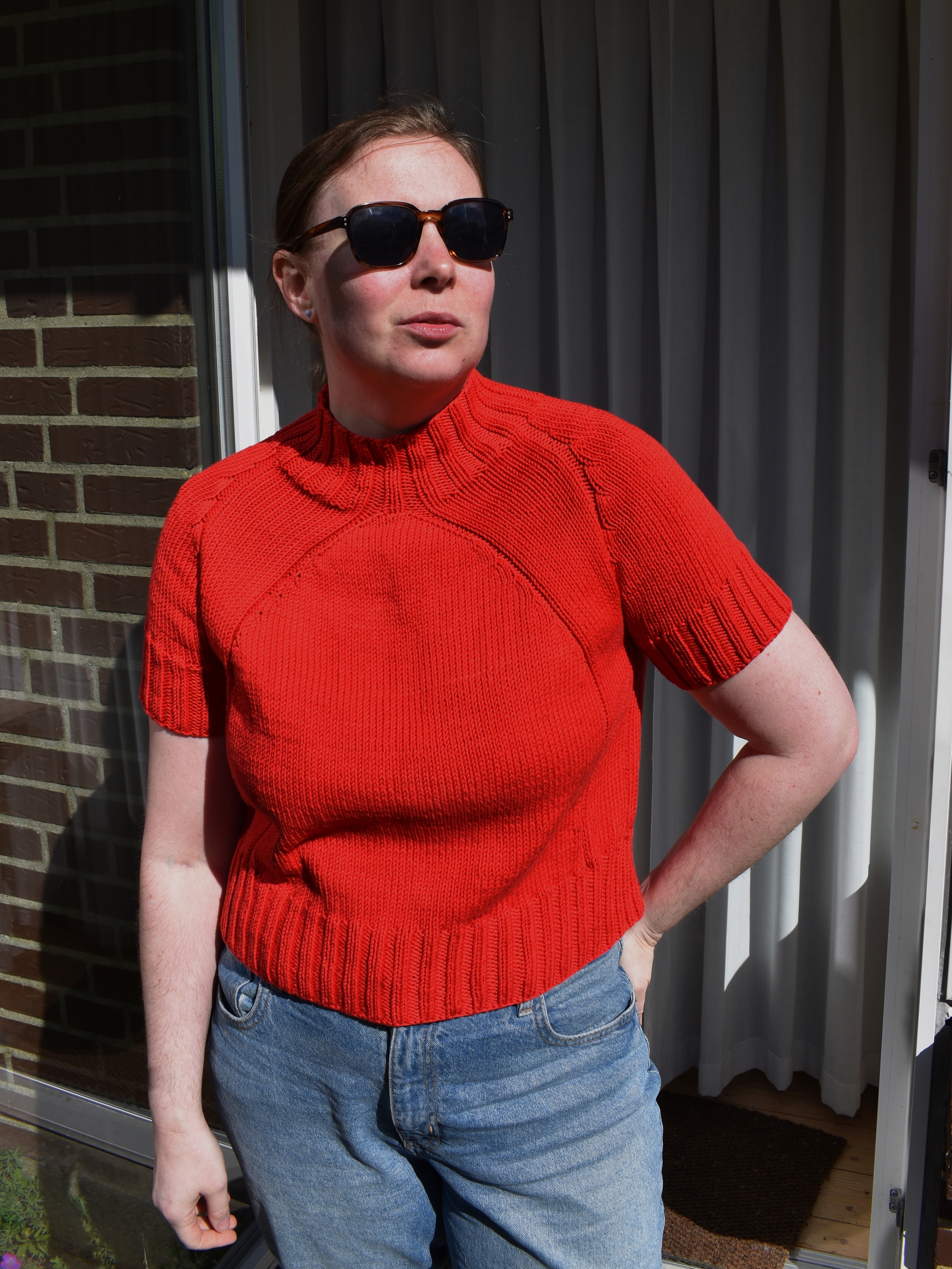 Strik, tee, strikkeopskrift