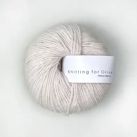 garnnoegle heavy merino fra knitting for olive i farven sky