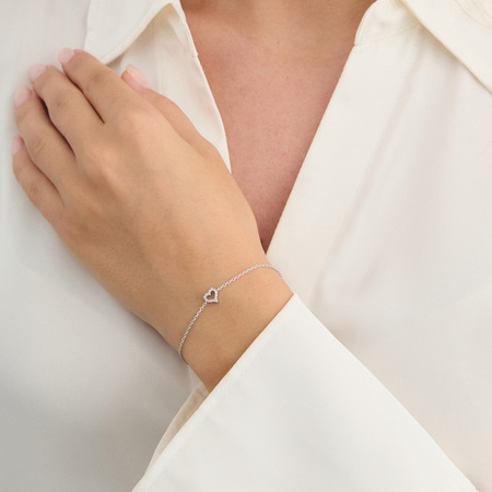 Tender Heart armbånd i 925 sterlingsølv med zirkonia på model