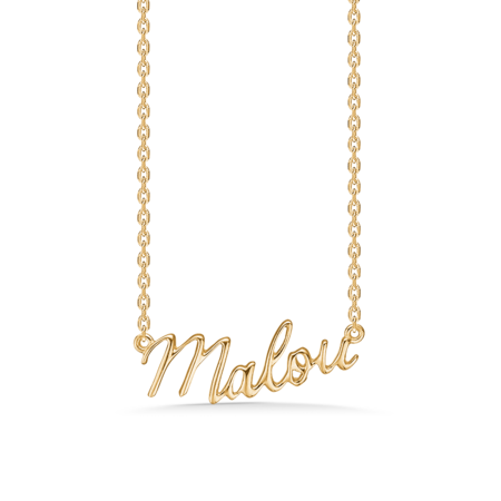 Name Tag Malou is made of 925 pure sterling silver plated with a durable 18 karat gold plating.