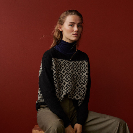 safari sweater marianne isager alpaca 1 eco melange tvinni garn model 2