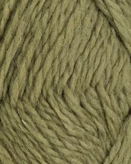 close up af garnet vams fra rauma i farven khakigroen