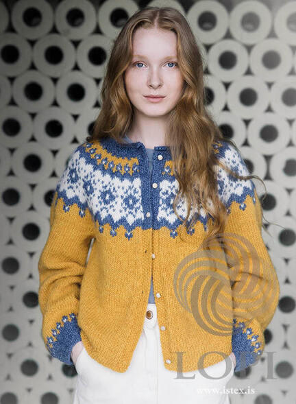 model ifoert cardigan vorsol strikket i lettlopi