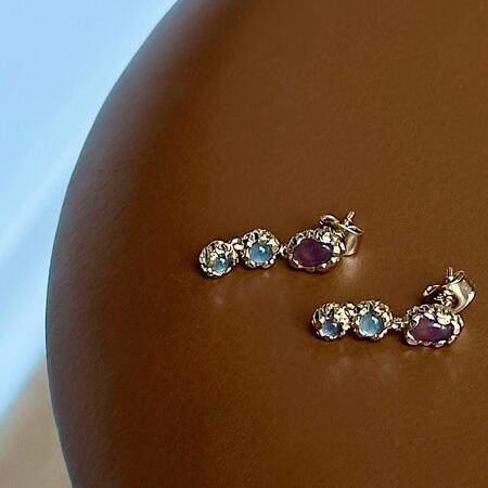 Magma earrings made of 925 sterling silver plated with 18 karat gold with zirconia.