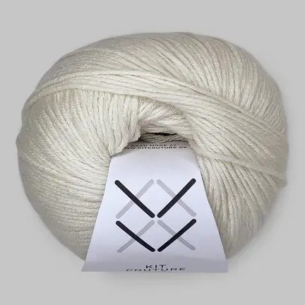 Garnnøgle Wool Cotton fra Kit Couture i farven råhvid