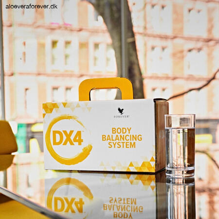 Forever DX4 pakke på bord - detox negative tanker og vaner