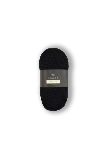 garnnoegle isager sock yarn i farven sort