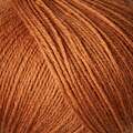 close up af garnnoegle i merino fra knitting for olive i farven kobber