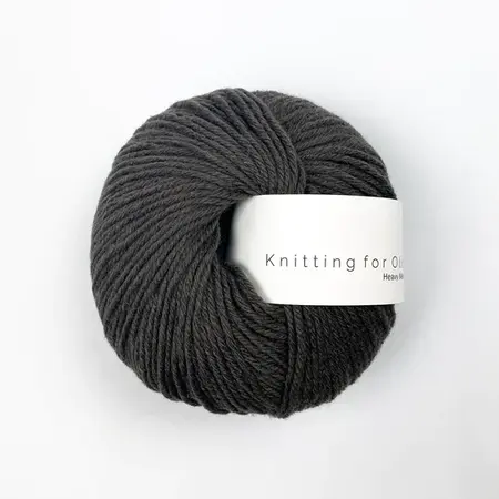 garnnoegle heavy merino fra knitting for olive i farven moerk elg