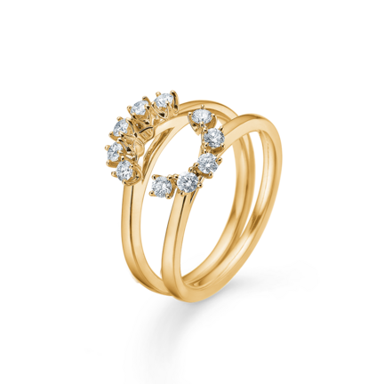 CROWN TIARA diamond ring in 14 karat gold | Danish design by Mads Z