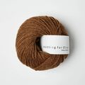 garnnoegle heavy merino fra knitting for olive i farven lys cognac