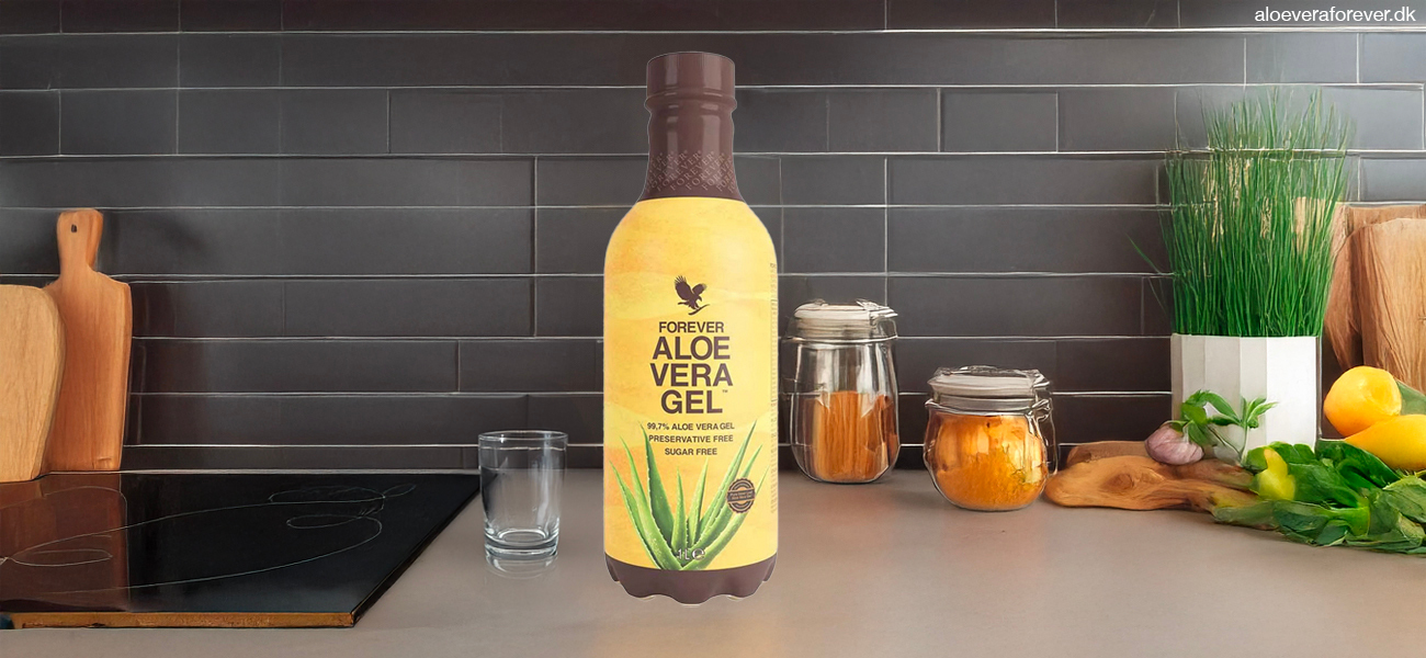 Forever Aloe Vera Gel - Aloe vera juice drik fra Forever Living på køkkenbord