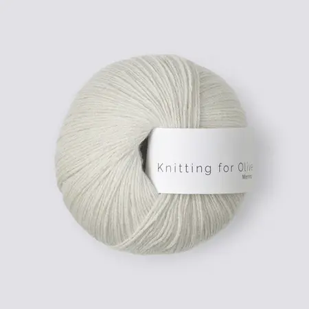 garnnoegle i merino fra knitting for olive i farven kalksten