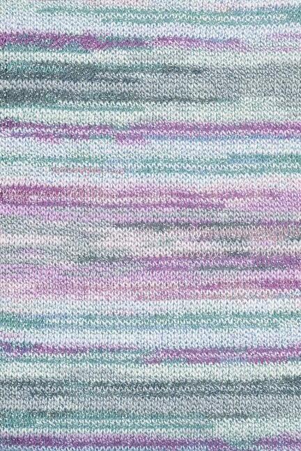 Close up af garnnøgle fra Lang Yarns i kvaliteten fiesta farve 05 sunset drift lilla, grøn, rose og grå