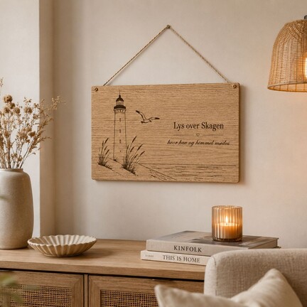 lys-over-skagen-som-vaegdekoration-i-nordisk-indretning