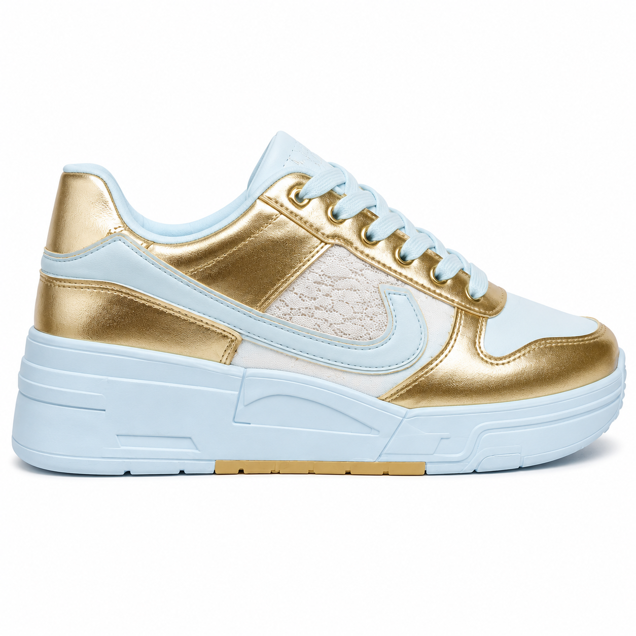Skyline Luxe Sneaker - 36