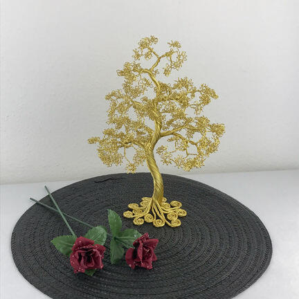 brugskunst skulptur wire træ guld