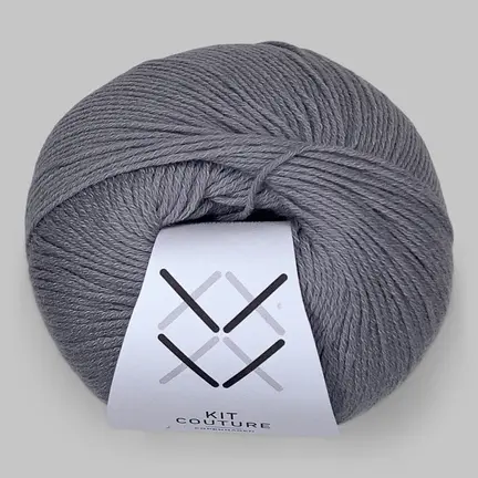 Garnnøgle Wool Cotton fra Kit Couture i farven lysegrå