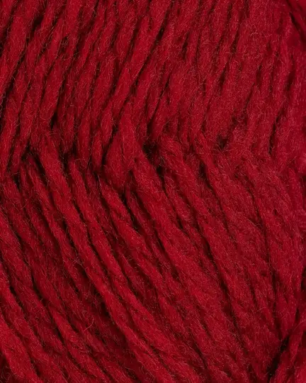 close up af garnet vams fra rauma i farven vinroed
