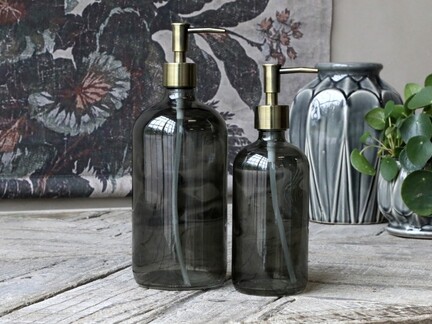 Flaske med pumpe fra Chic Antique