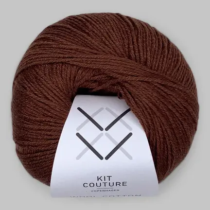 Garnnøgle Wool Cotton fra Kit Couture i farven chokolade