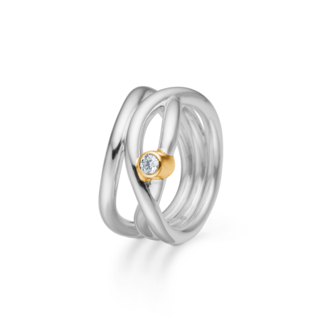 Astrid ring i sterlingsølv med 8 karat guld og zirkonia.