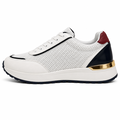 Hvid dame sneaker med CC logo og gulddetaljer