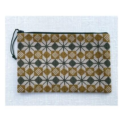 stalla-groen-clutch-baldyre-broderi-broderikit-taske