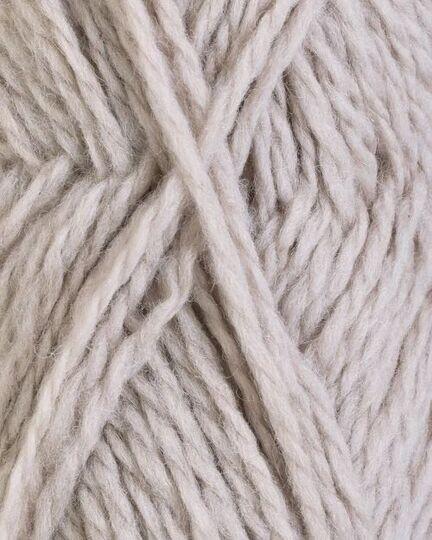 close up af garnet vams fra rauma i farven graabeige