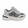 Chunky damesneaker i grå med snake print og sølv detaljer på kraftig hvid sål.