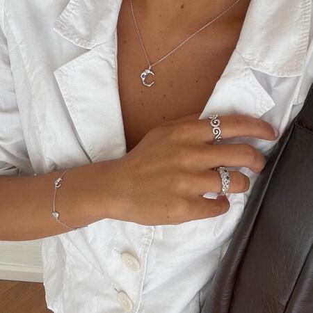 Untamed ring in silver | Studio Z