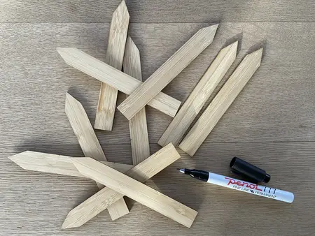 10 planteskilte i bambus