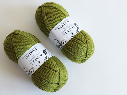 to nøgler Pernilla garn fra filcolana i farve 210 Sorrel