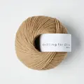 garnnoegle merino fra knitting for olive i farven trenchcoat
