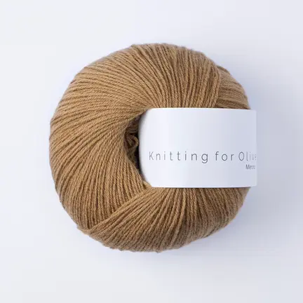 garnnoegle merino fra knitting for olive i farven camel