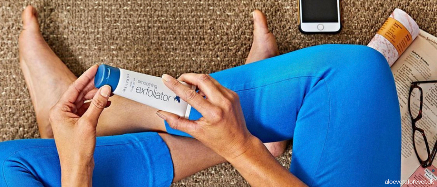 Forever smoothing exfoliator