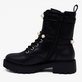 Sort dame combat boot med perledetaljer og quiltet skaft