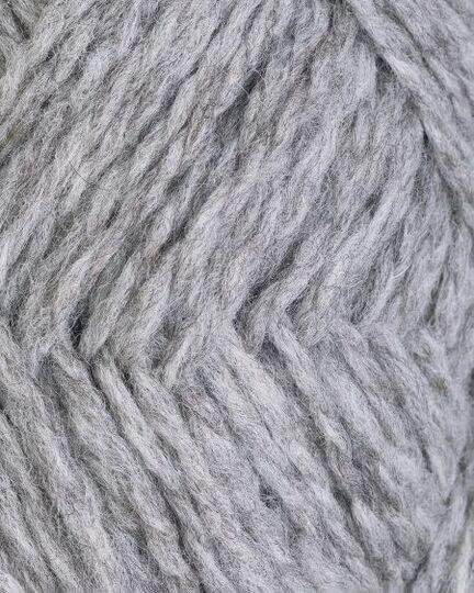 close up af garnet vams fra rauma i farven graa meleret