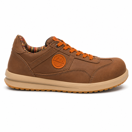 Dike Heritage Brown S3 sikkerhedssko i cognacbrunt design med orange snørebånd, komfortsål og karakteristiske Dike-detaljer vist ovenfra på hvid baggrund.
