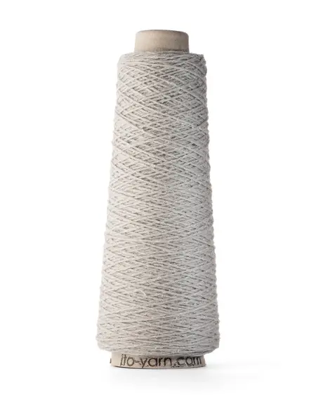 Garnet Shimo fra ITO garn i farven pearl grey
