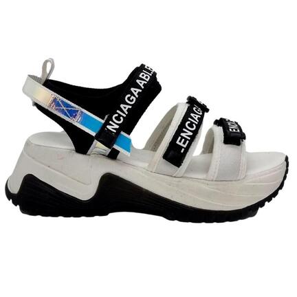 Sandaler med velkro