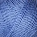 close up af garnnoegle merino fra knitting for olive i farven lavendelblaa