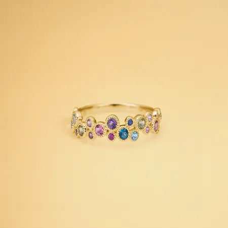 LUXURY RAINBOW PETITE ring in 14 karat gold with brilliant-cut gemstones.