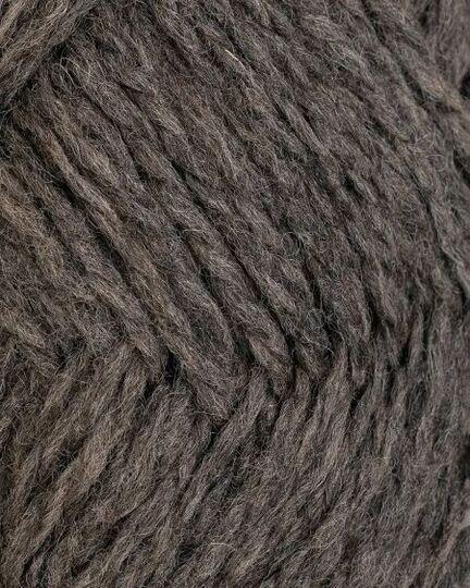 close up af garnet vams fra rauma i farven drivtoemmer meleret