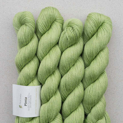 4 garnnoegle af maerket pinta fra pascuali i farven lime farvenummer 104