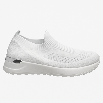 Hvid slip-on damesko med strikket overdel og sølv hældetalje