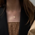 VELVET pendant in 14 karat gold | Danish design by Mads Z