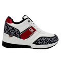Hvid damesneaker med sort grafisk mønster og rød stribe